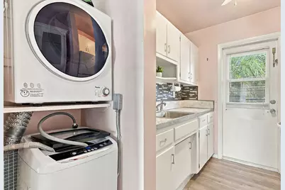 1115 SE 14th Place #19C, Fort Lauderdale, FL 33316 - Photo 11