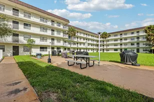 500 NE 2nd St, Dania Beach, FL 33004 - Photo 25