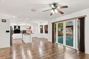 2271 NW 159th Ave, Pembroke Pines, FL 33028 - Photo 15