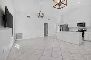 2915 Riviera Dr, Delray Beach, FL 33445 - Photo 15