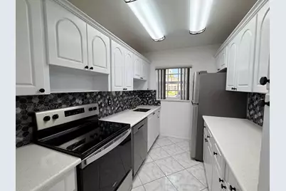 5289 Lakefront Boulevard #C, Delray Beach, FL 33484 - Photo 13
