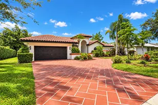 8839 NW 49th Dr, Coral Springs, FL 33067 - Photo 3