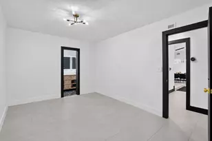 8839 NW 49th Dr, Coral Springs, FL 33067 - Photo 45