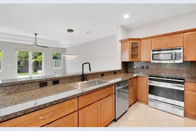 612 SW 10th Street, Fort Lauderdale, FL 33315 - Photo 57