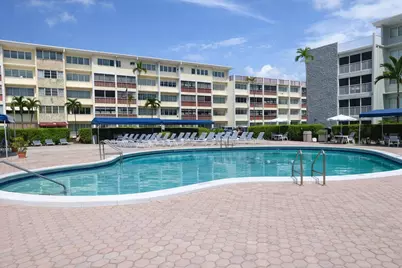 215 SE 3rd Avenue #306D, Hallandale Beach, FL 33009 - Photo 9