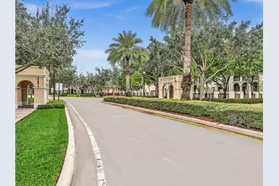 790 NW 83rd Lane, Boca Raton, FL 33487 - Photo 43