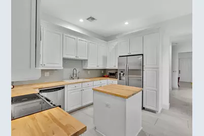 790 NW 83rd Lane, Boca Raton, FL 33487 - Photo 21