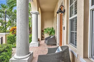 790 NW 83rd Ln, Boca Raton, FL 33487 - Photo 5