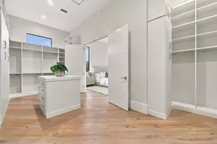 3500 Embassy Dr, West Palm Beach, FL 33401 - Photo 27