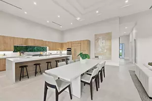 3500 Embassy Dr, West Palm Beach, FL 33401 - Photo 13