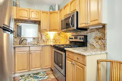 401 Peruvian Avenue #1050, Palm Beach, FL 33480 - Photo 5