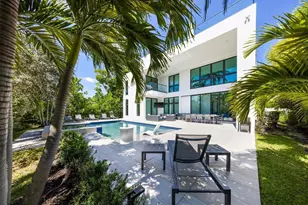 2001 Marietta Dr, Fort Lauderdale, FL 33316 - Photo 27