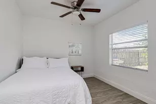 8451 NW 25th Ct, Sunrise, FL 33322 - Photo 13