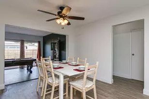 8451 NW 25th Ct, Sunrise, FL 33322 - Photo 11