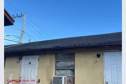 532 SW Ave D #10, Belle Glade, FL 33430 - Photo 1