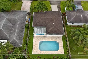 341 NE 45th St, Oakland Park, FL 33334 - Photo 33