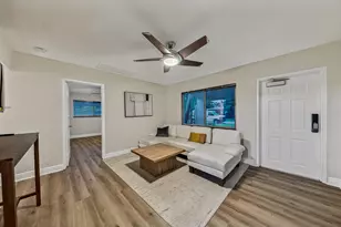 341 NE 45th St, Oakland Park, FL 33334 - Photo 3