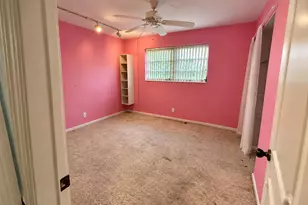 1025 SE 14th St, Deerfield Beach, FL 33441 - Photo 13