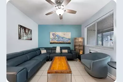2225 NE 14th Avenue #2, Wilton Manors, FL 33305 - Photo 13