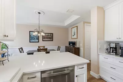11796 Valencia Gardens Avenue, Palm Beach Gardens, FL 33410 - Photo 9