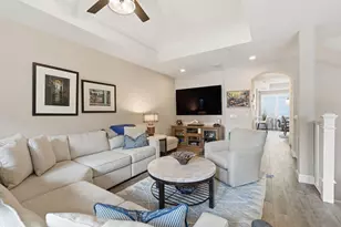 11796 Valencia Gardens Ave, Palm Beach Gardens, FL 33410 - Photo 3