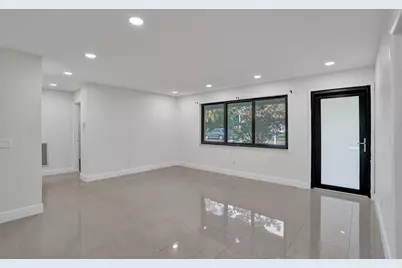 393 Cypress Avenue, West Palm Beach, FL 33415 - Photo 9