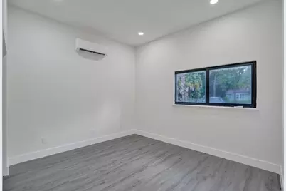 393 Cypress Avenue, West Palm Beach, FL 33415 - Photo 19