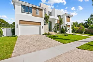 2737 NE 18th St, Fort Lauderdale, FL 33305 - Photo 1