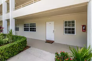 808 Cypress Blvd, Pompano Beach, FL 33069 - Photo 5