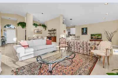 23313 Torre Circle, Boca Raton, FL 33433 - Photo 11