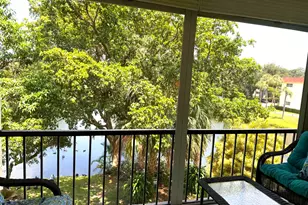 820 S Hollybrook Dr, Pembroke Pines, FL 33025 - Photo 11
