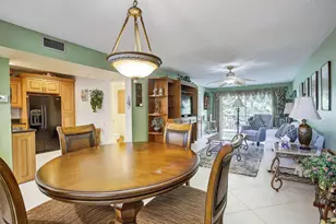 820 S Hollybrook Dr, Pembroke Pines, FL 33025 - Photo 5