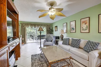 820 S Hollybrook Drive #306, Pembroke Pines, FL 33025 - Photo 9