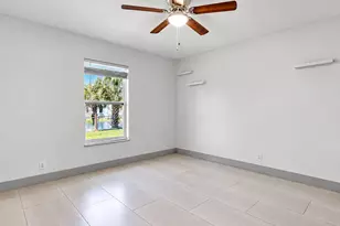 72 W Palm Dr, Margate, FL 33063 - Photo 9