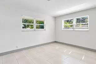 72 W Palm Dr, Margate, FL 33063 - Photo 7