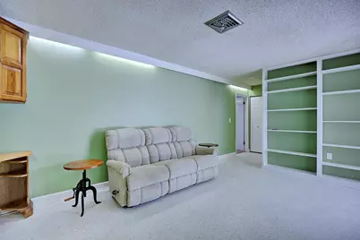1040 Lake Lotela Drive, Avon Park, FL 33825 - Photo 17