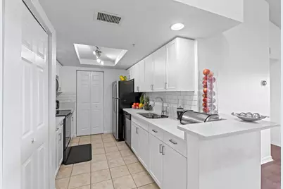 [Address not provided], West Palm Beach, FL 33417 - Photo 17