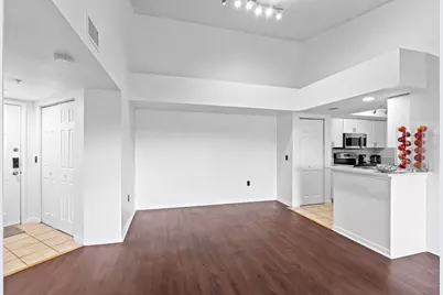 [Address not provided], West Palm Beach, FL 33417 - Photo 9