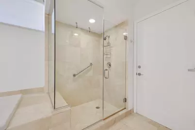 17555 Collins Avenue #2106, Sunny Isles Beach, FL 33160 - Photo 43