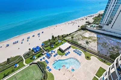 17555 Collins Avenue #2106, Sunny Isles Beach, FL 33160 - Photo 29