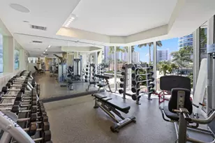 17555 Collins Ave, Sunny Isles Beach, FL 33160 - Photo 49