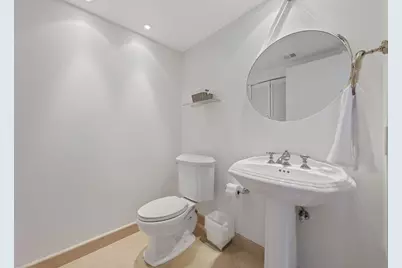 17555 Collins Avenue #2106, Sunny Isles Beach, FL 33160 - Photo 35