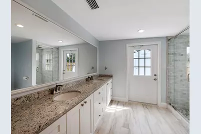 976 SW 37th Street, Palm City, FL 34990 - Photo 9