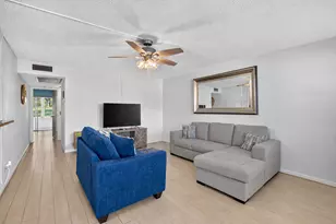 1055 Lyndhurst K, Deerfield Beach, FL 33442 - Photo 5