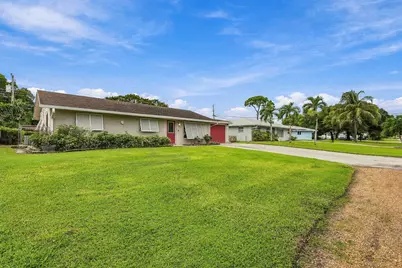 4400 Crestdale Street, Palm Beach Gardens, FL 33410 - Photo 3