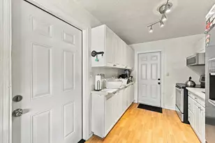 2848 NE 13th Ave, Pompano Beach, FL 33064 - Photo 5