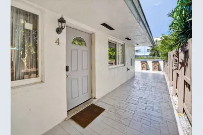1986 NE 5th Street #4, Deerfield Beach, FL 33441 - Photo 5