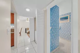 301 N Pine Island Rd, Plantation, FL 33324 - Photo 17