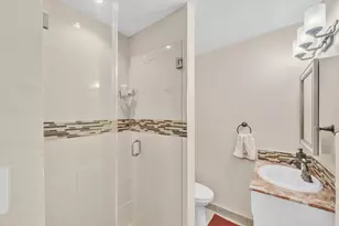 301 N Pine Island Rd, Plantation, FL 33324 - Photo 49