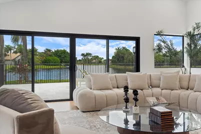 10747 Stonebridge Boulevard, Boca Raton, FL 33498 - Photo 7